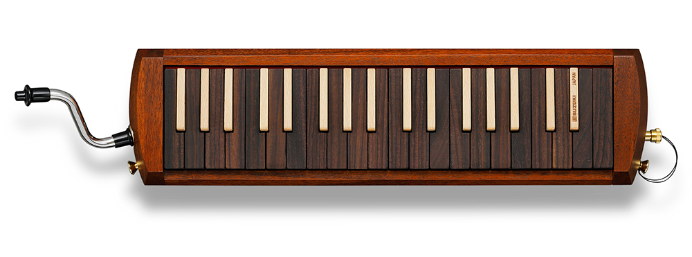 木製鍵盤ハーモニカ